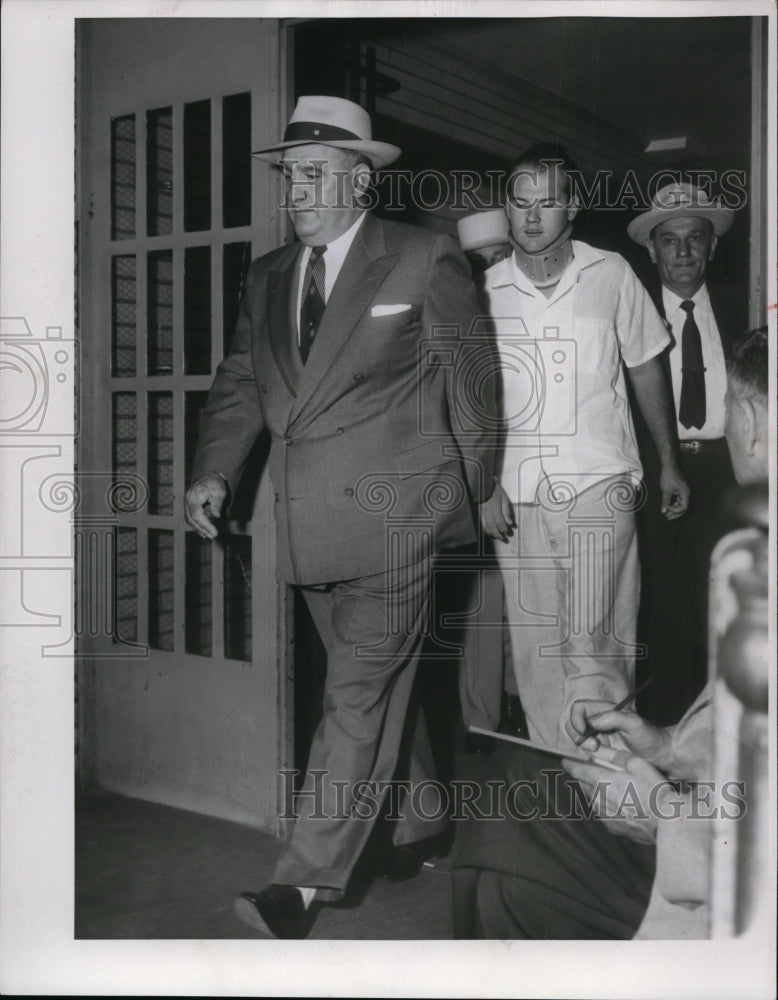 1954 Press Photo Dr. Sam Sheppard with two other men. - cvb06618 - Historic Images