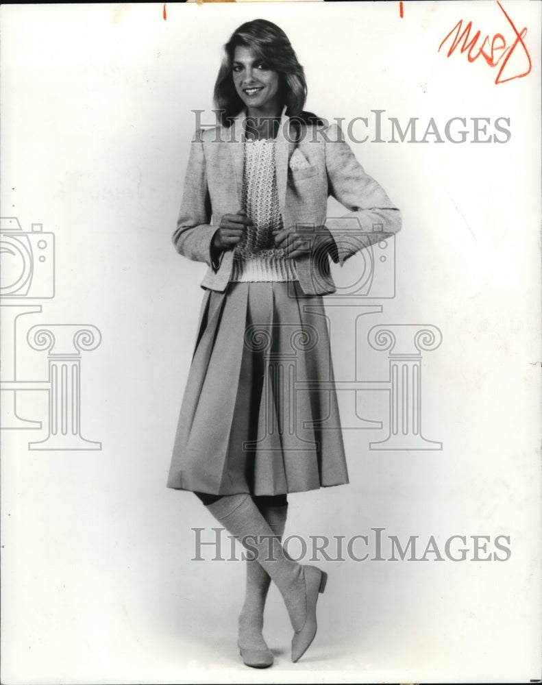 1981 Press Photo Fashions of Spring and Summer 1981. - cvb06637 - Historic Images