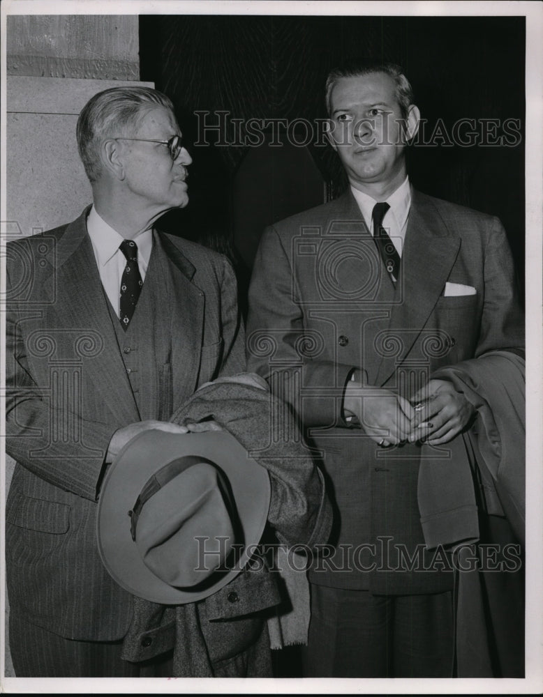 1954, Dr. Richard Sheppard &amp; Son During Samuel Sheppard Murder Case - Historic Images