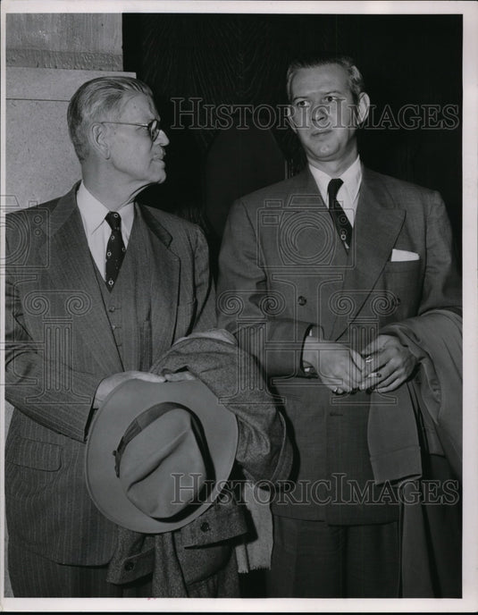 1954, Dr. Richard Sheppard & Son During Samuel Sheppard Murder Case - Historic Images
