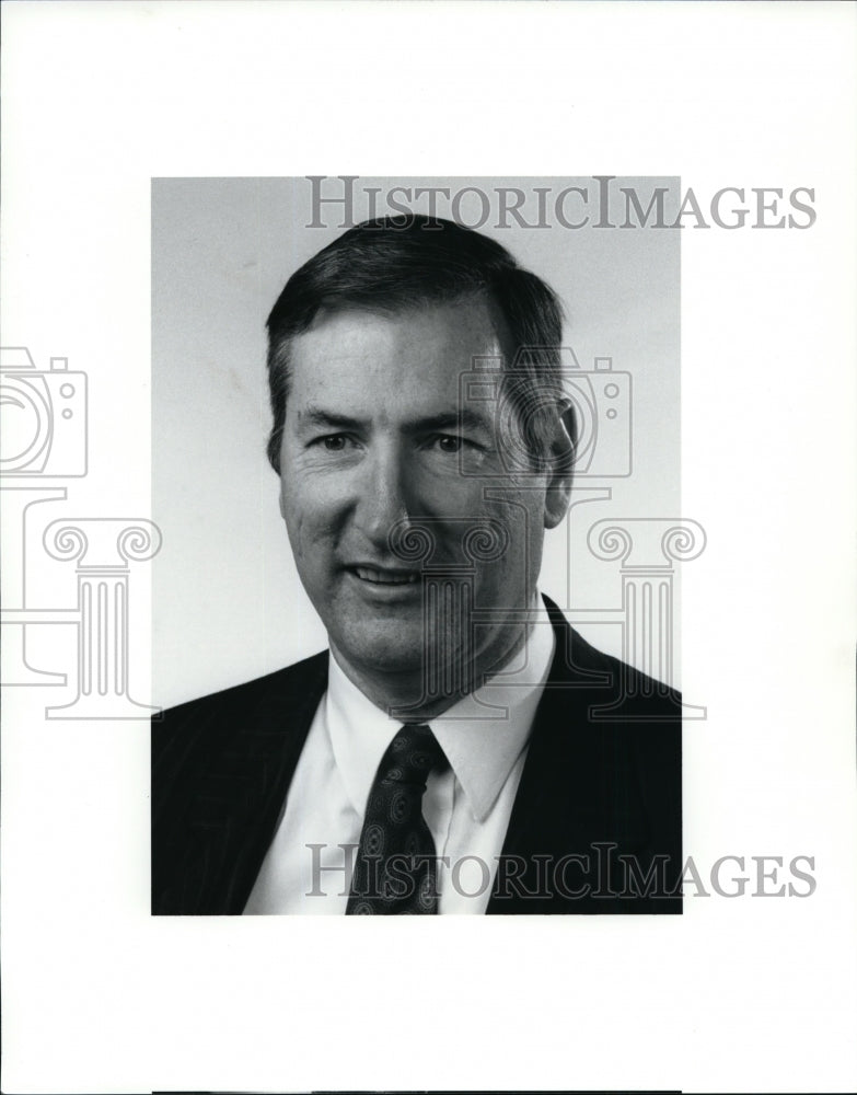 1992 Press Photo Plain Dealer employee, John P. Coyne. - cvb06775 - Historic Images