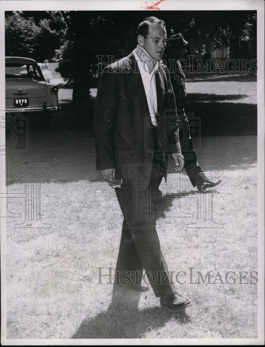 1954 Press Photo Dr. Samuel Sheppard outlside his Bay Village home. - cvb06792-Historic Images
