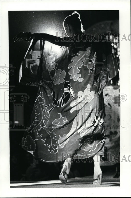 1982 Press Photo Women's Fashion of 1982. - cvb06888 - Historic Images