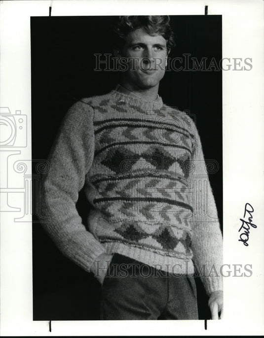 1982 Press Photo Fashion, Men's Sweaters for 1982. Ditfort. - cvb06922 - Historic Images