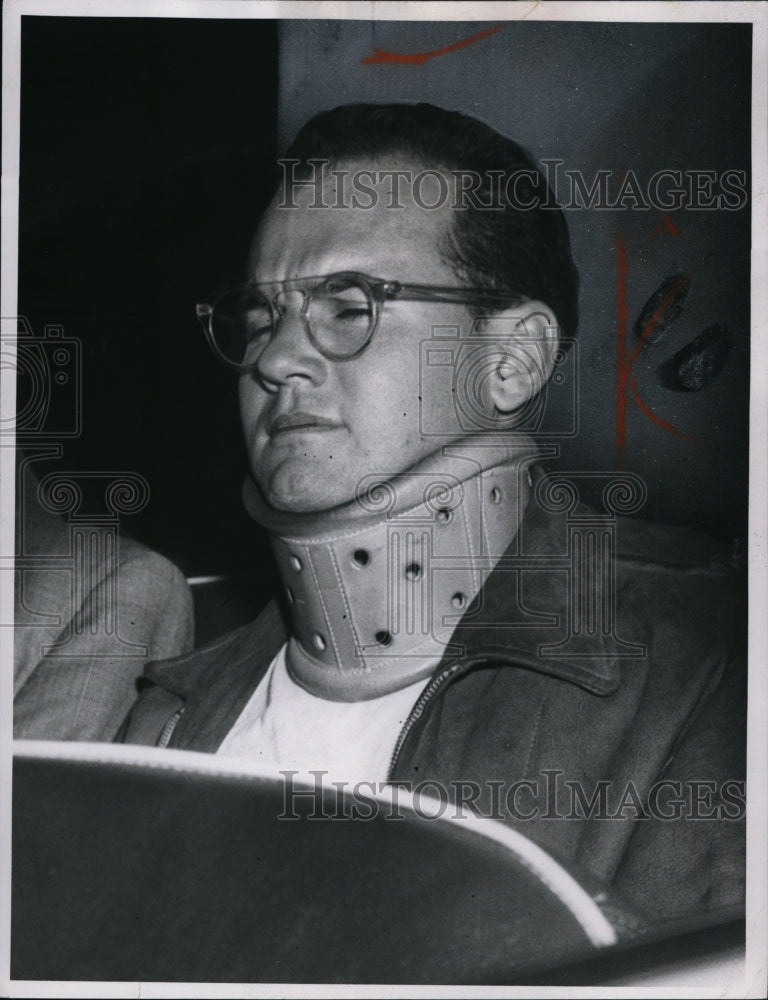 1954, Sam Sheppard trip to county jail from Bay Village - cvb07023 - Historic Images