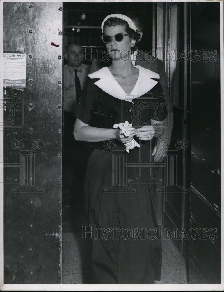 1954 Press Photo Susan Hayes with Carl Rausbaugh - cvb07031 - Historic Images