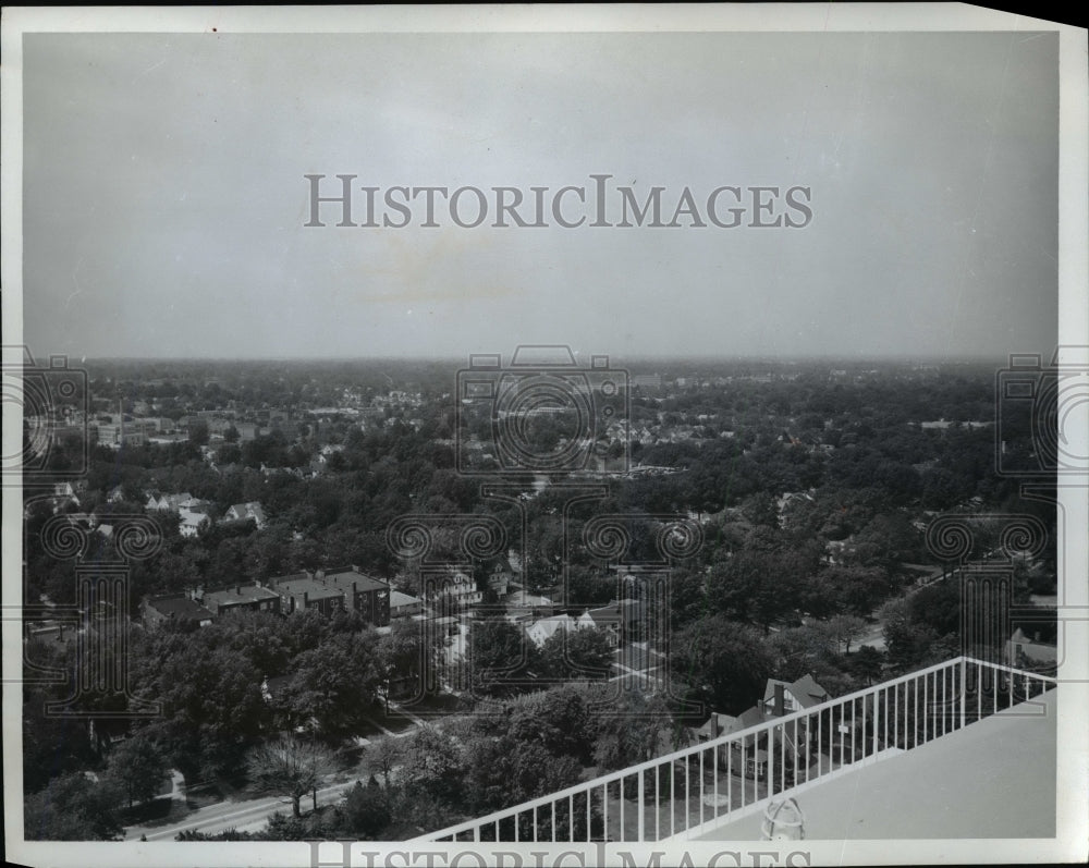 1964 Press Photo Lakewood Gold Coast-Ohio - cvb07296-Historic Images