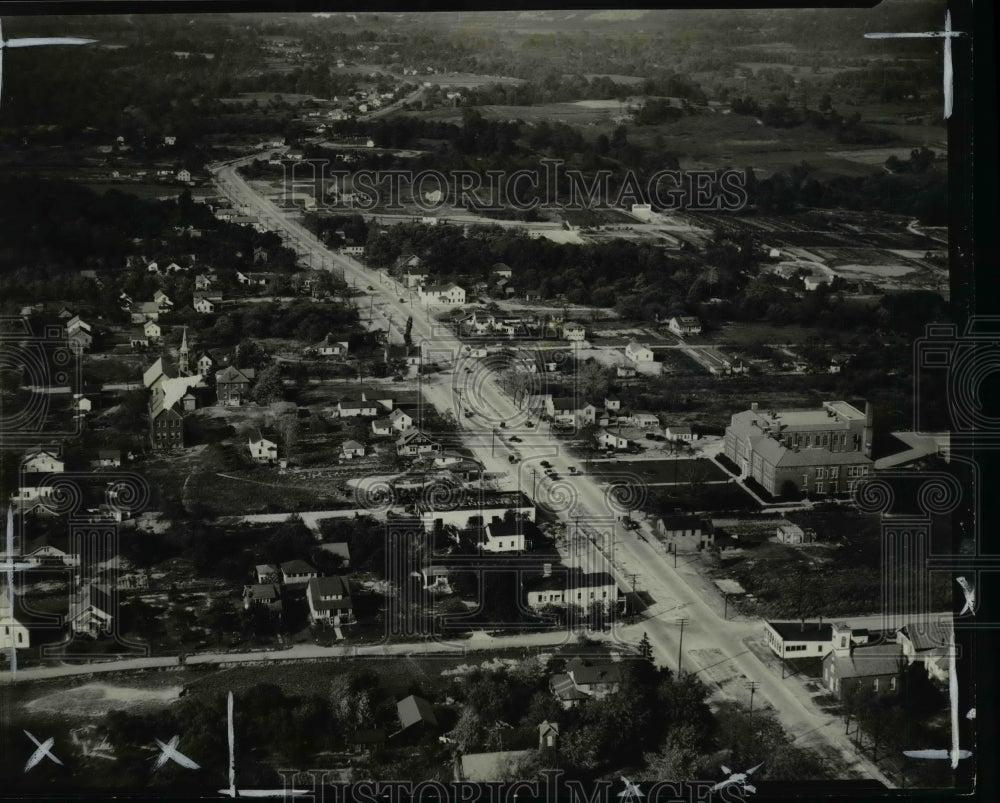 1930 Press Photo Breaksville Road through Breksville and Independence villages - Historic Images