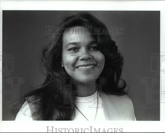 1993 Press Photo Toni Tipton Martin is all smiles in photograph - cvb07637 - Historic Images