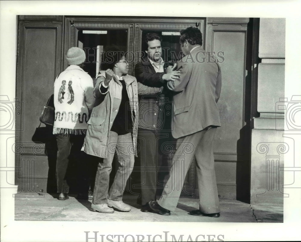 1979, School Board Security - cvb07751 - Historic Images