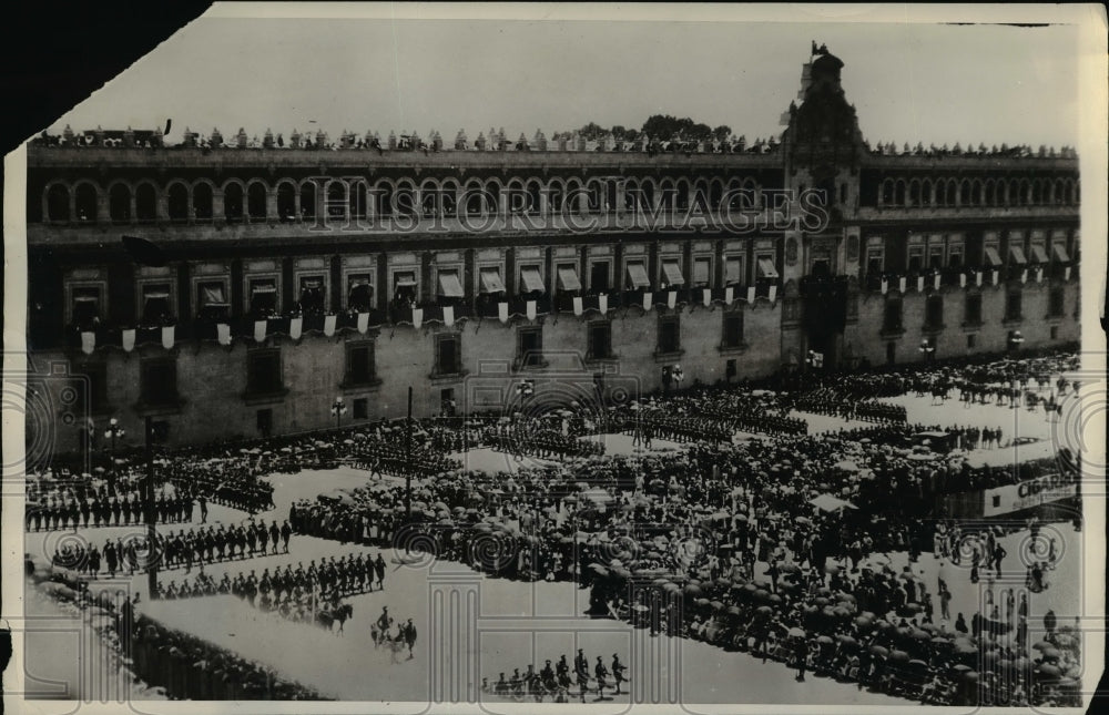 1930, Mexico celebrating Independence Day - cvb07944 - Historic Images