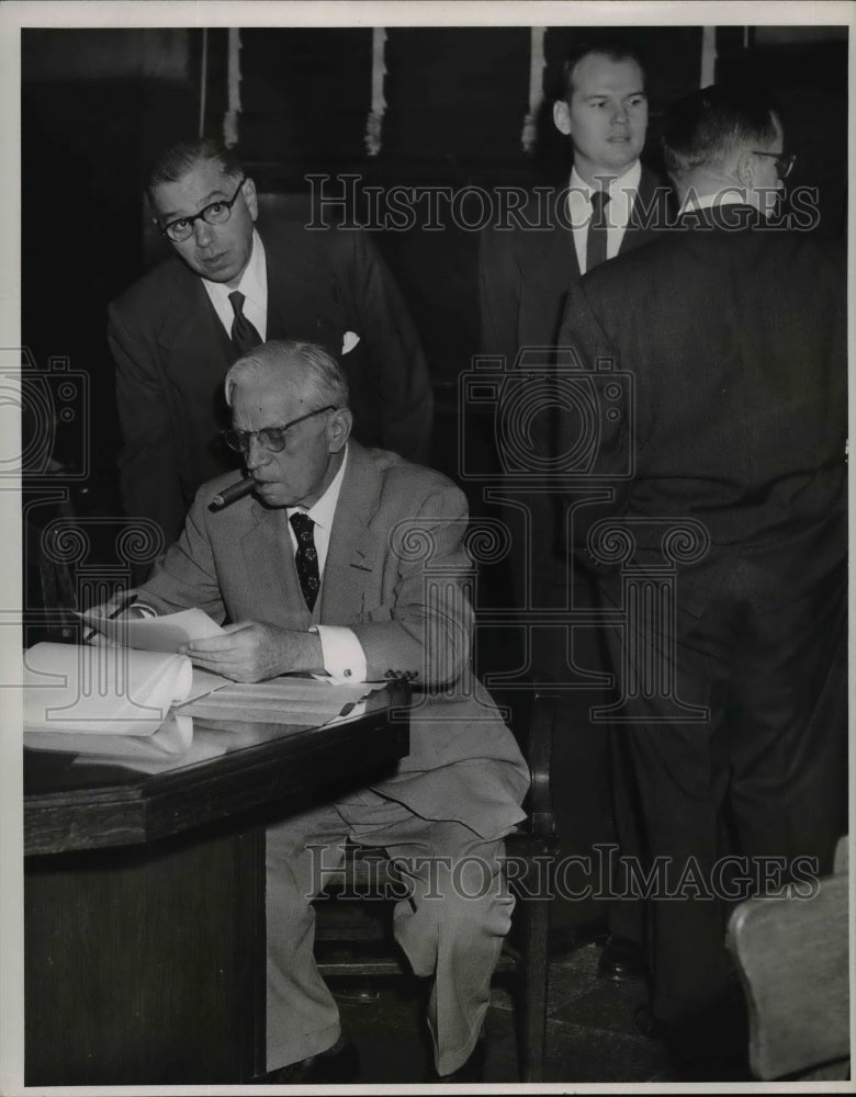 1954 Press Photo Dr. Samuel Sheppard and attorneys Corrigan and Carmone - Historic Images