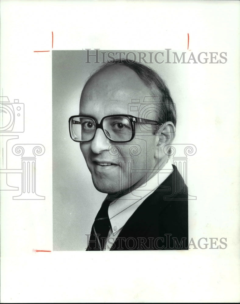 1985 Press Photo Bob Roberts, Sports employer - cvb08175 - Historic Images