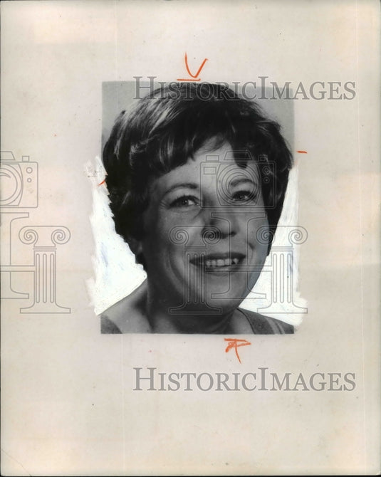 1969, Mary Strassmeyer-Plain Dealer Social editor - cvb08234 - Historic Images