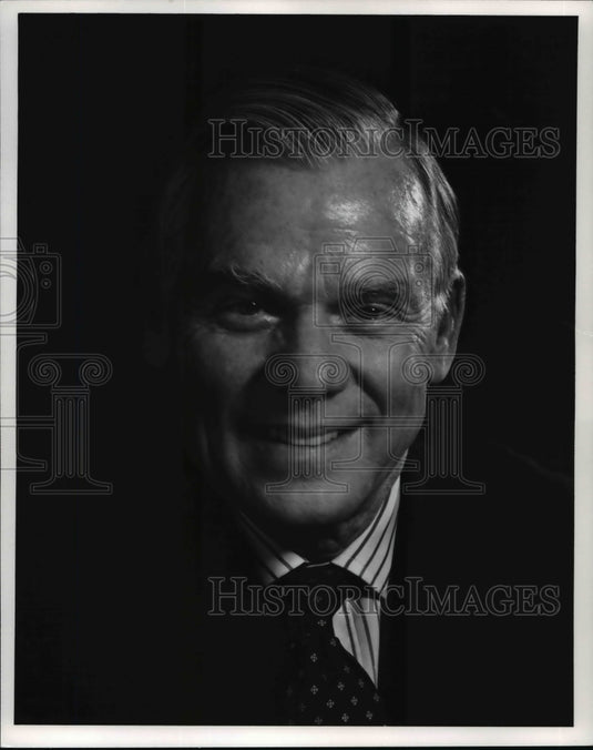 1990 Press Photo Tom Vail - cvb08254 - Historic Images
