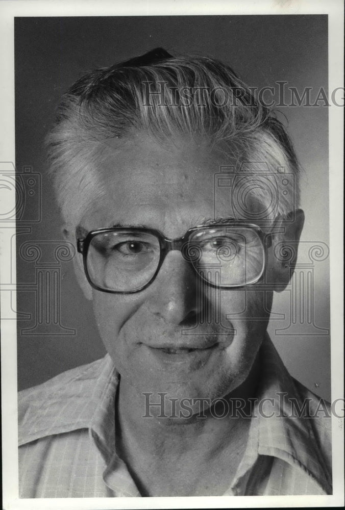 1983 Press Photo Luke Miglionico, art misch - cvb08293 - Historic Images