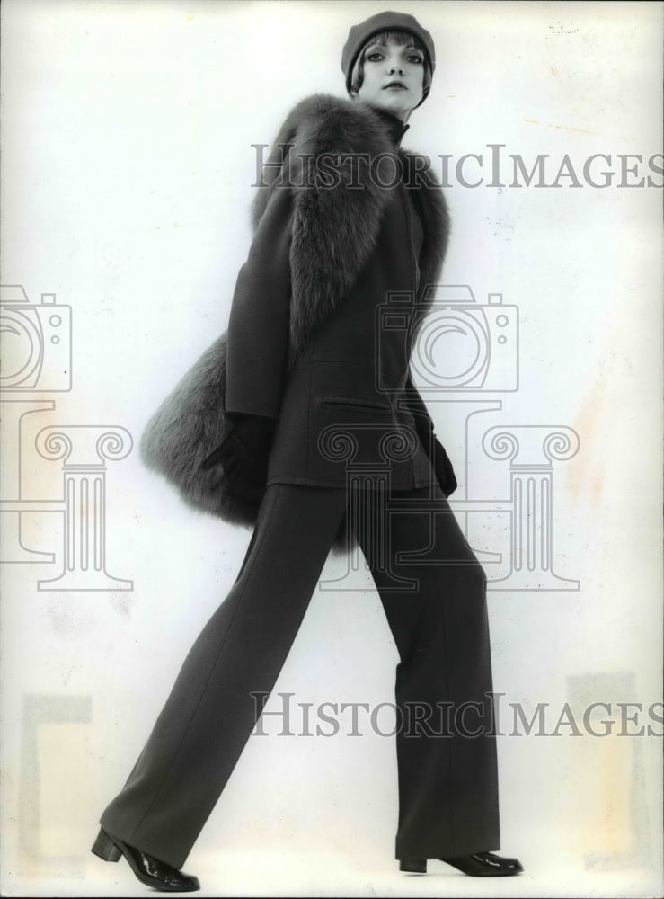 1989 Press Photo Paris Fashion 1969 - cvb08485 - Historic Images