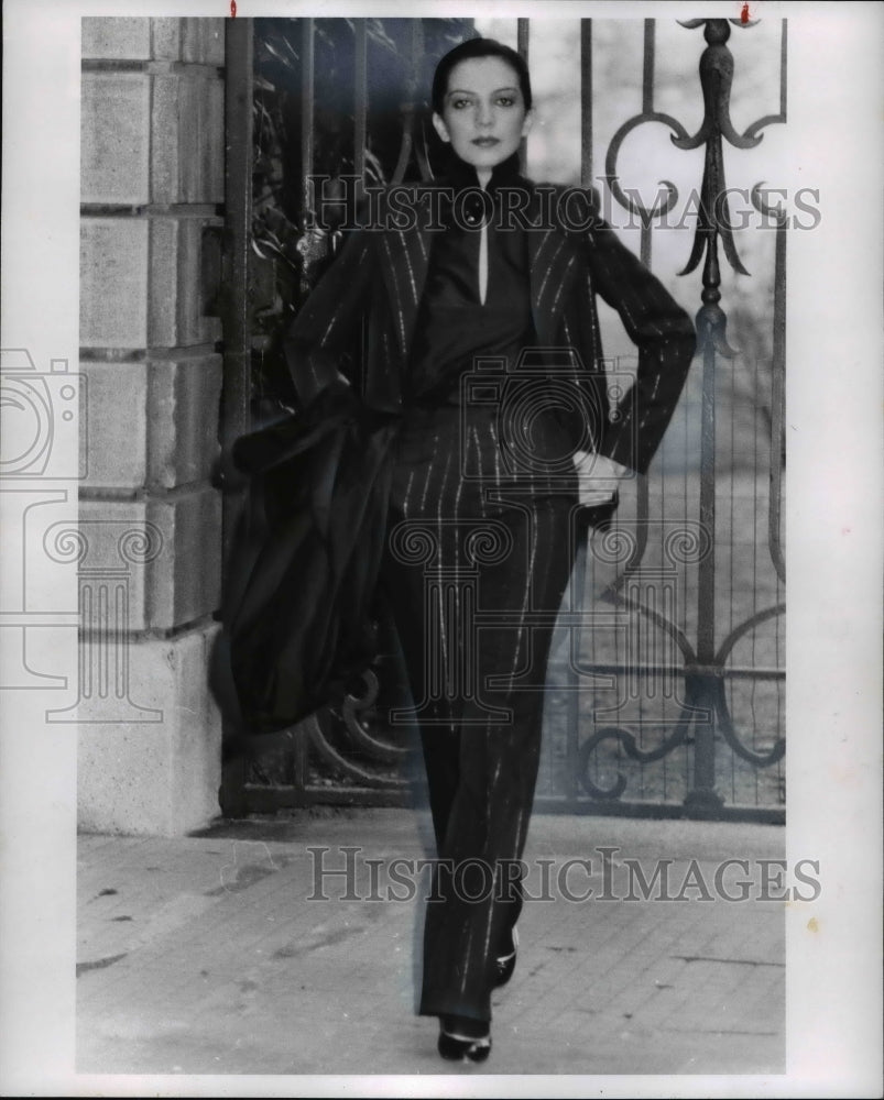 1980 Press Photo Fashion Design 1980 - cvb08505 - Historic Images