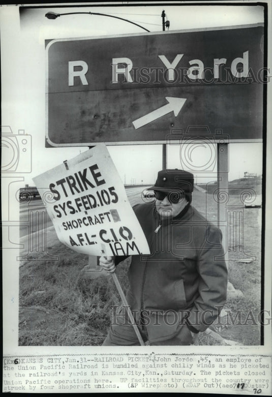 1970 Rail Road Strikes 1970-Historic Images