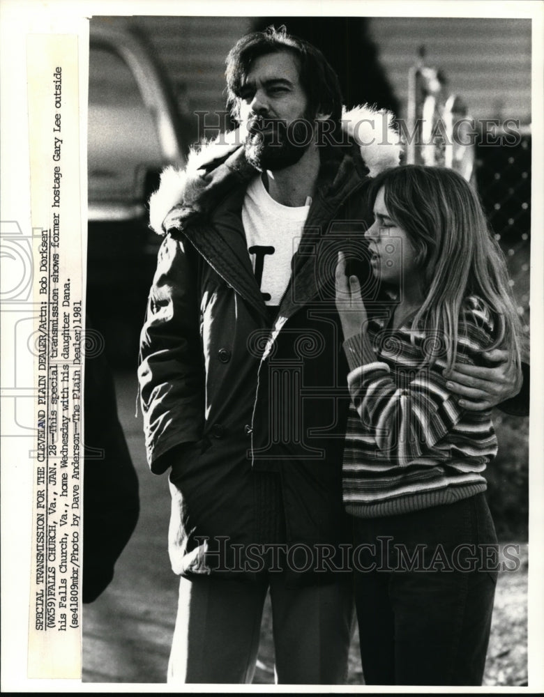 1981 Press Photo Gary Lee-former Iran hostage with his daughter Dana - Historic Images