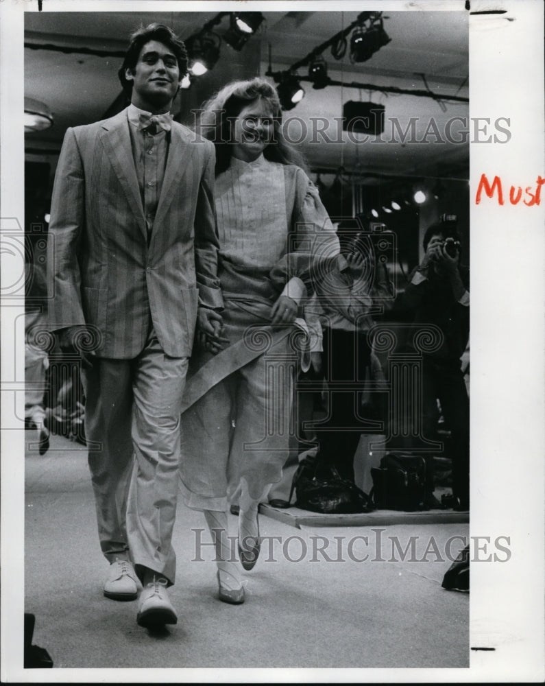 1982 Press Photo Spring Fashion 1982 - cvb08671 - Historic Images