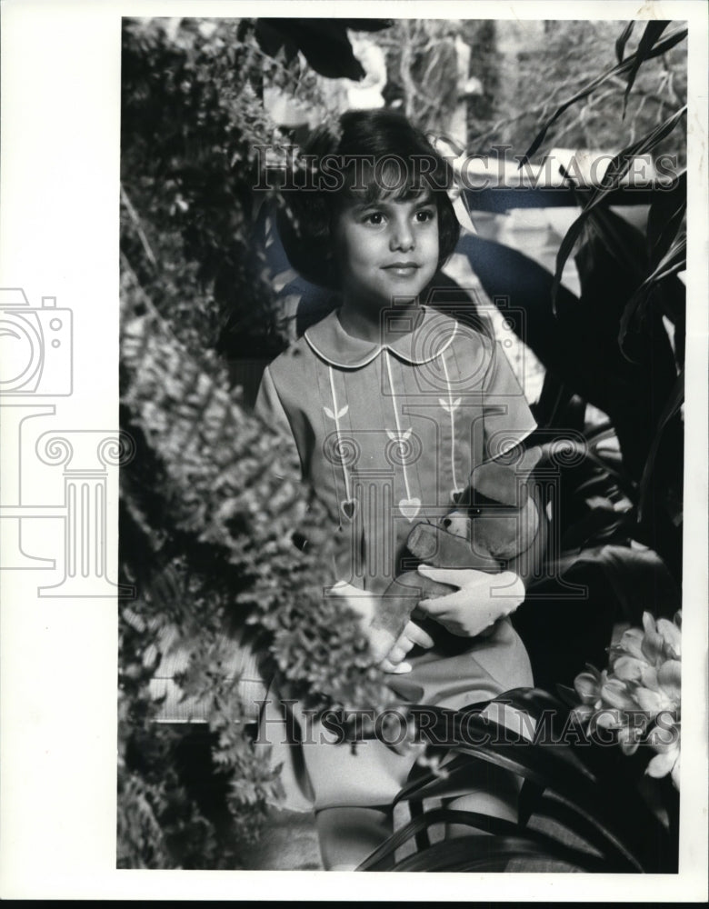 1982 Press Photo Childrens fashion at Cleveland Garden Center - Historic Images