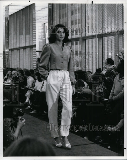 1982 Press Photo Spring '82 Fashion - cvb08773 - Historic Images