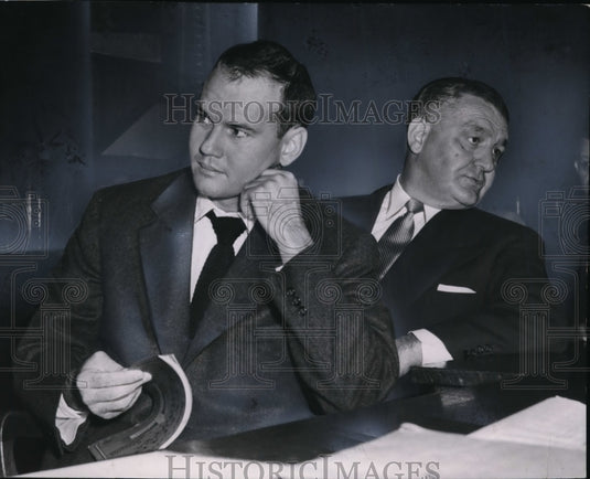 1954, Dr. Samuel Sheppard, Deputy Sheriff Carl Rosebach-murder trial - Historic Images