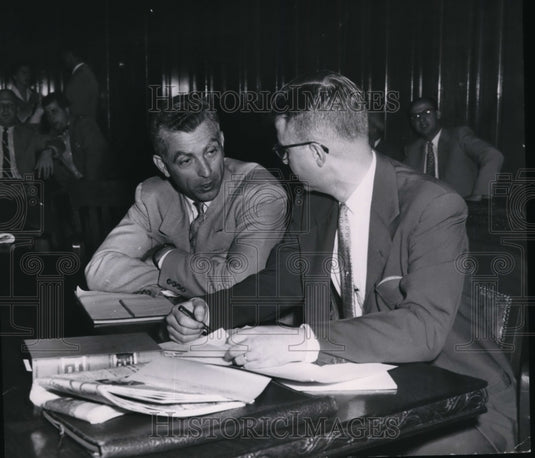 1954, Barber-council president of Bay - cvb08827 - Historic Images