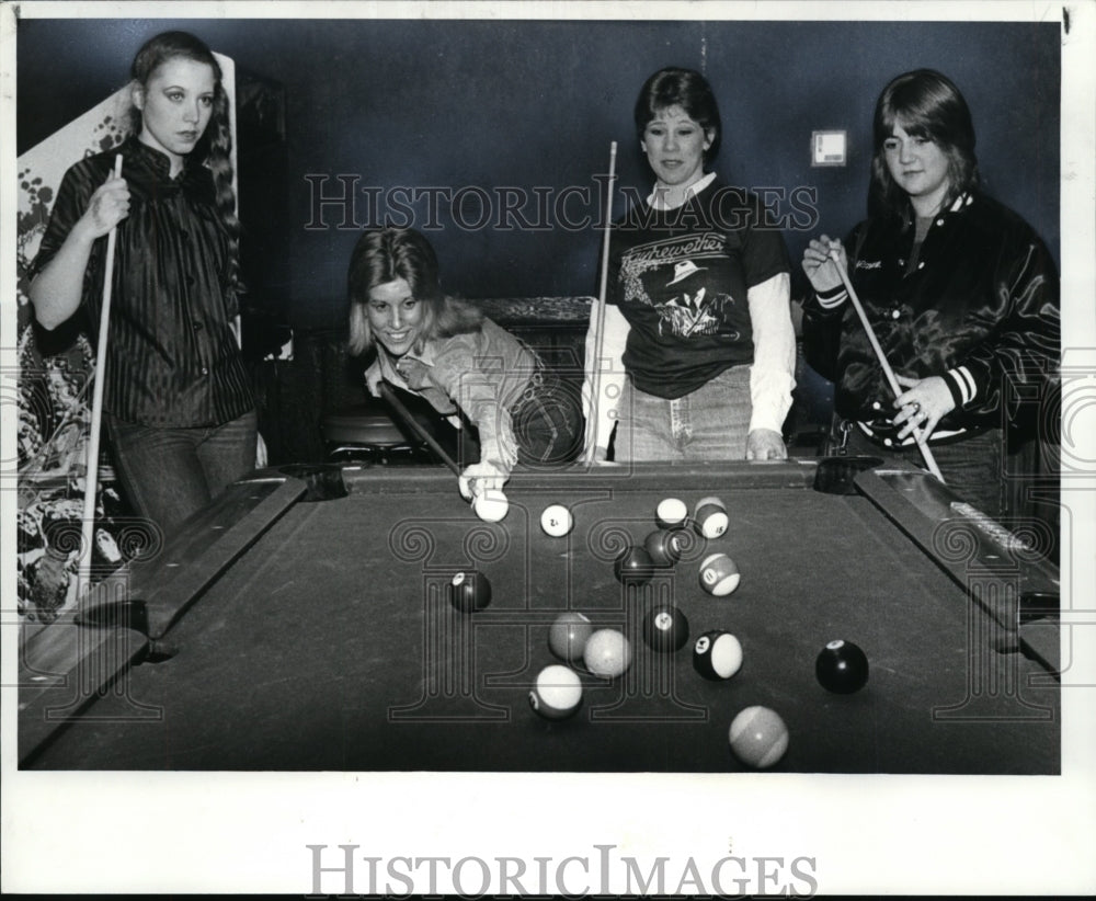 1982 Press Photo Rock Haven Rock Club in Bedford, Ohio. - cvb08943- Historic Images