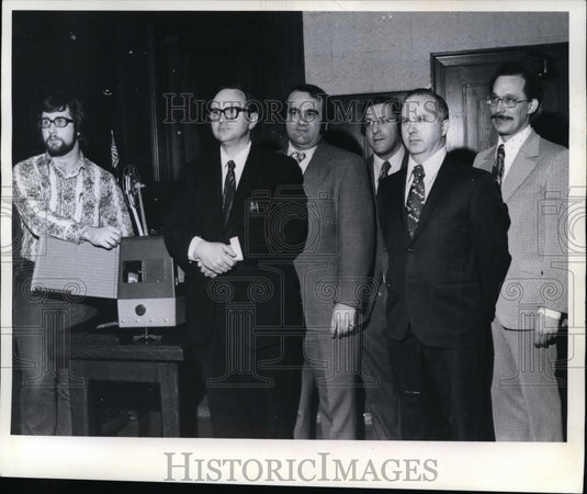 1973 Judge David T. Matia courtroom watched TV3 film due to strike-Historic Images