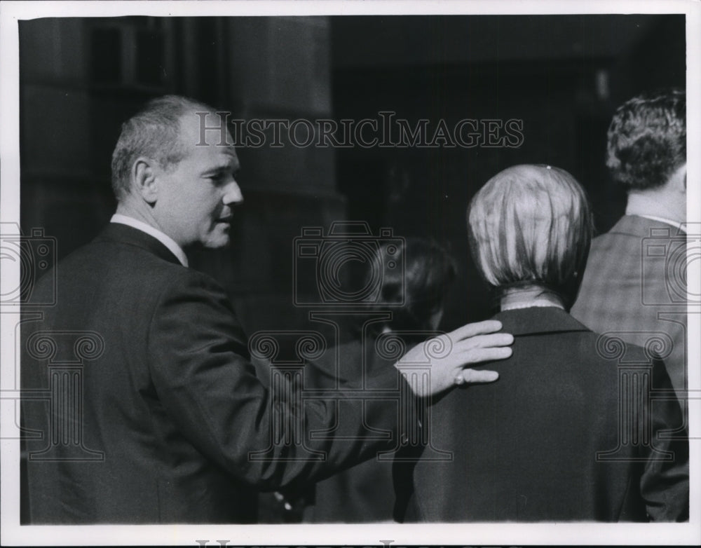 1966 Samuel and Ariane Sheppard-murder re trial-Historic Images