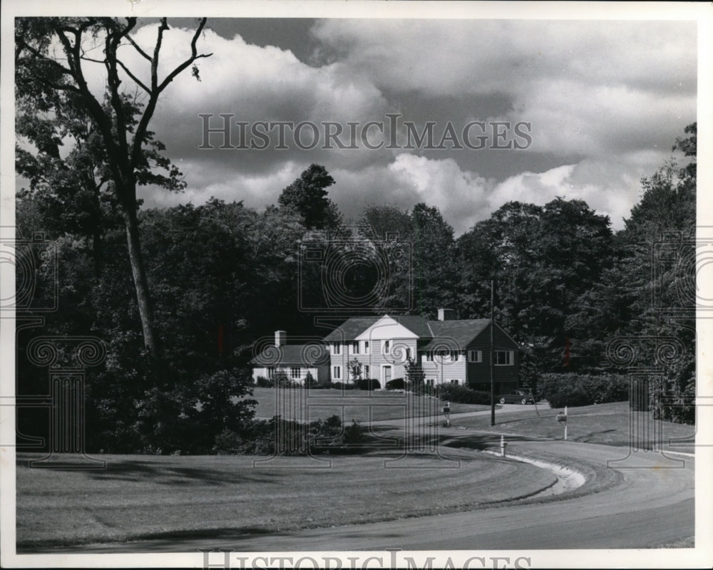 1965 A home in Pepper Pike Ohio-Historic Images