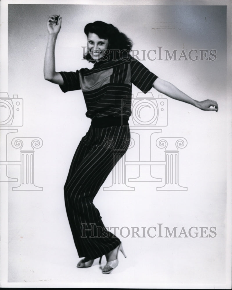 1980 Press Photo Fashion Design, Dominick Aveliino - cvb09321 - Historic Images