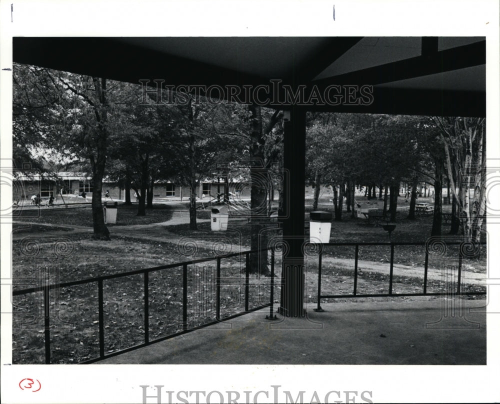 1991 Press Photo Royalwood Subdivision on Stevenson Road Richmond, Ohio - Historic Images