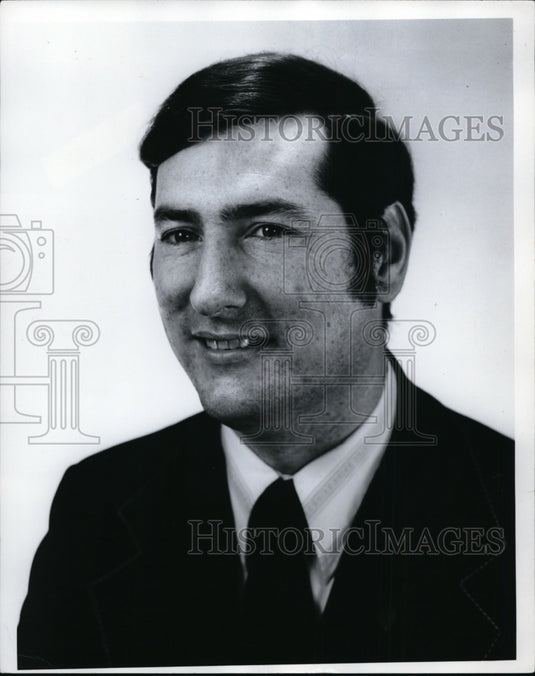 Press Photo John Payne-Plain Dealer reporter - cvb09489 - Historic Images