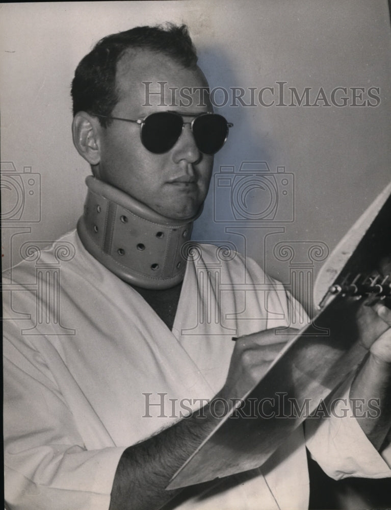 1955 Dr. Samuel H. Sheppard in the Bayview Hospital-Historic Images