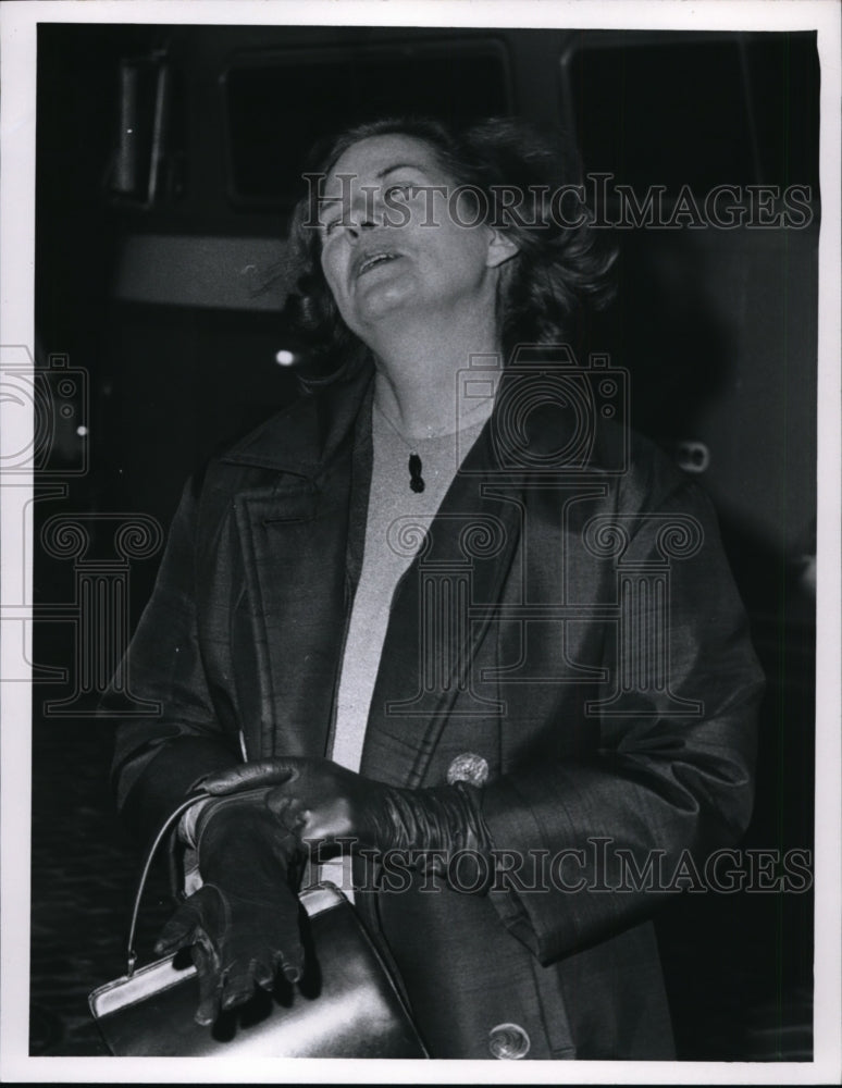 1966, Mrs. Richard Sheppard-murder case witness - cvb09677 - Historic Images