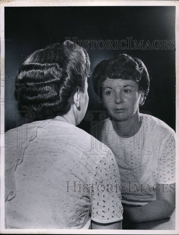 1962, Mrs. Clarence Cassidy-Strongville-permanent hair wave - Historic Images