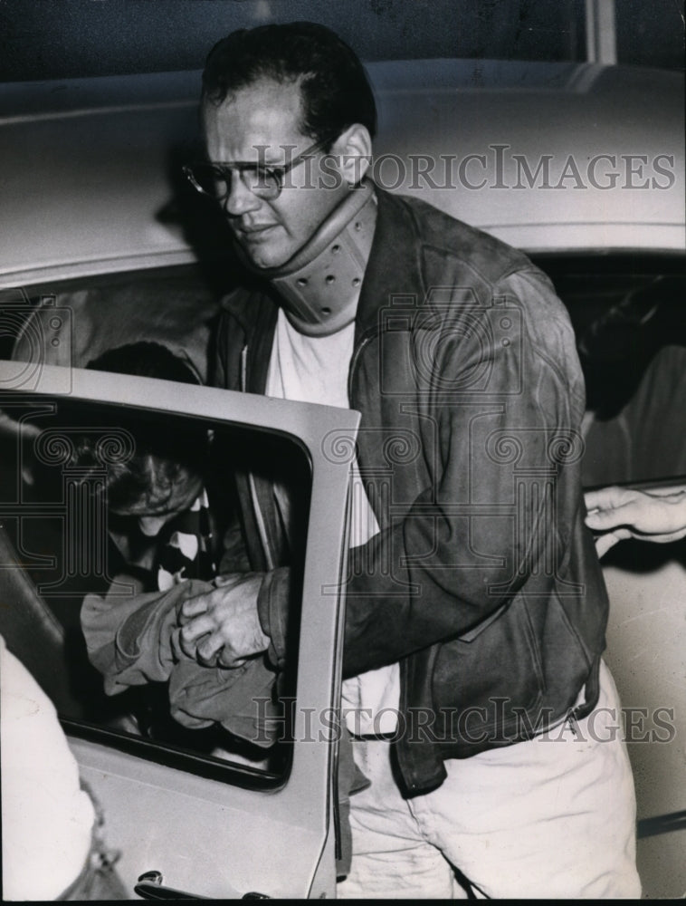 1964 Dr. Samuel Sheppard-County Jail-Historic Images