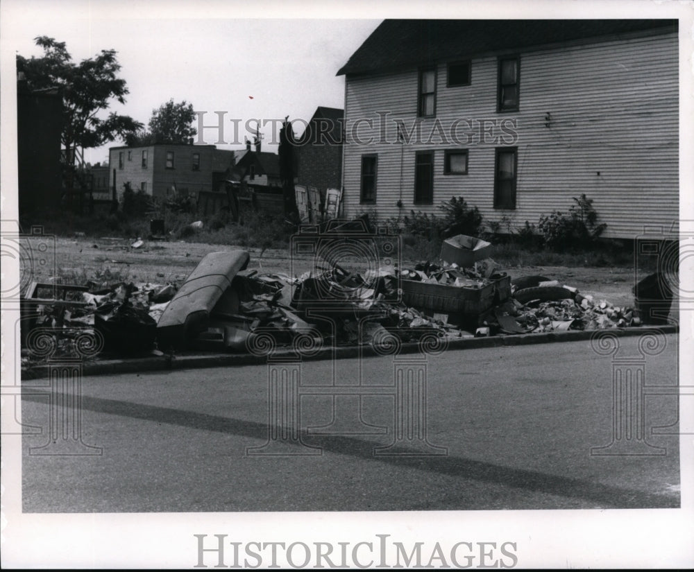 1970 Cleveland Garbage collectors-strike-Historic Images