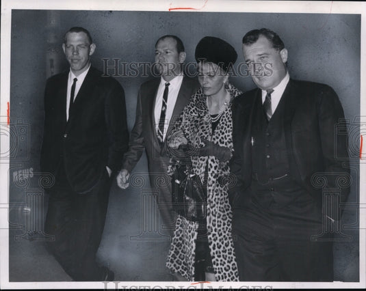 1966 Press Photo - cvb09943 - Historic Images