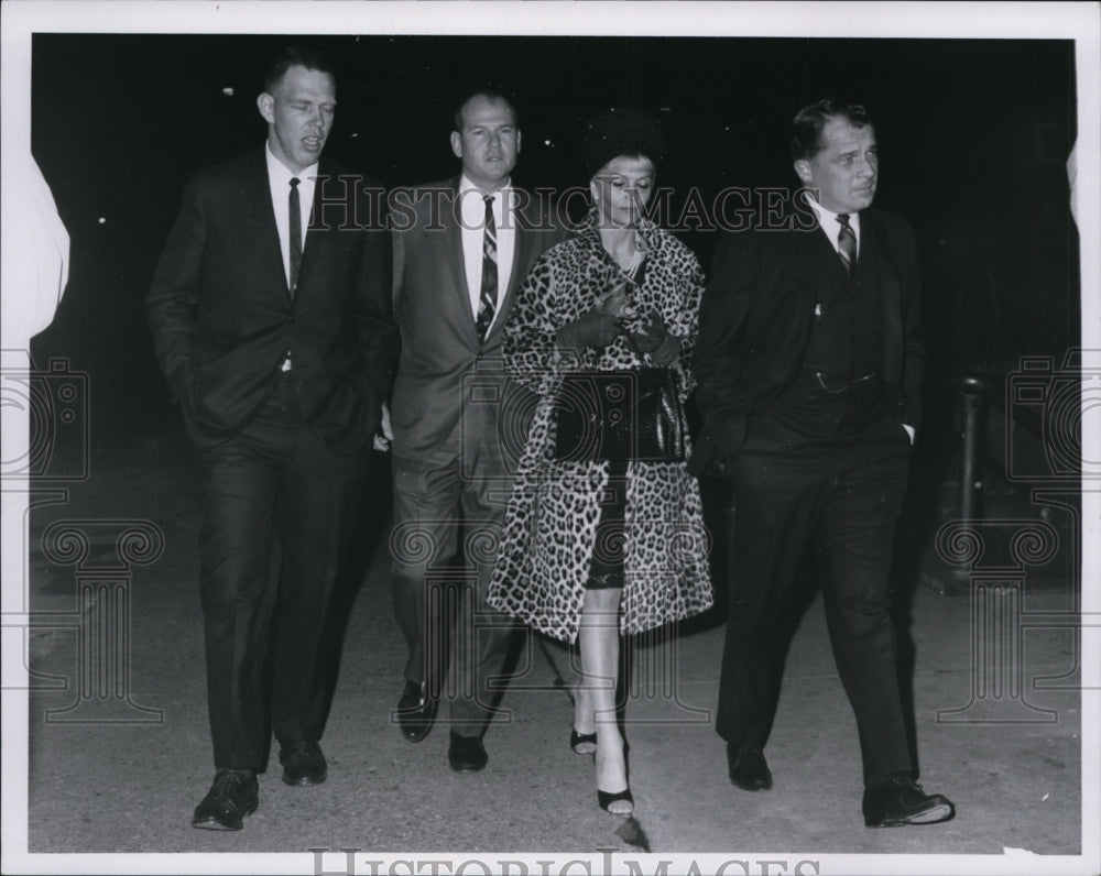 1966 Press Photo Sherman, Russell Sheppard, Samuel H. &amp; Wife Bailey, F. Lee - Historic Images