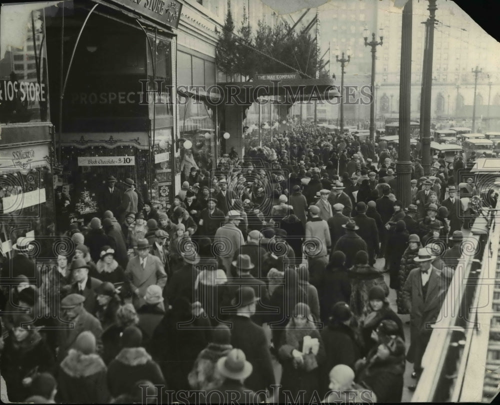 1930, Looking West on Euclid Avenue - cvb10223 - Historic Images