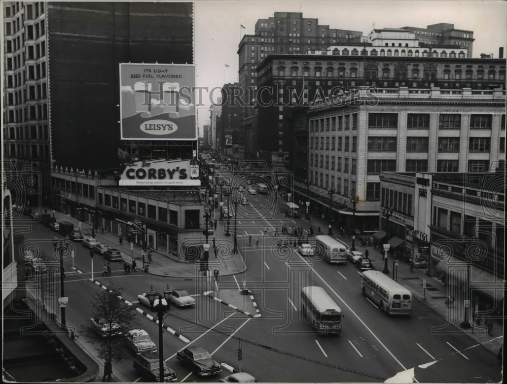 1954 Press Photo The pil-shaped building on the corner of Hurow &amp; Euclid St - Historic Images