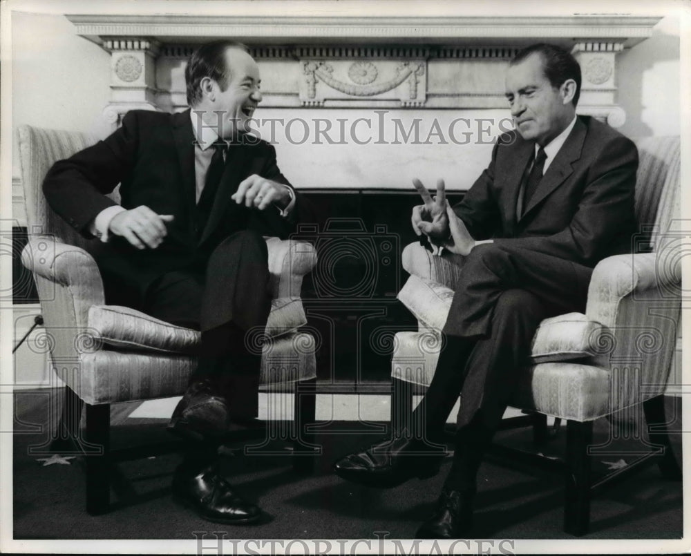 1970 Press Photo President Nixon meeting with Hubert Humphrey - cvb10485 - Historic Images