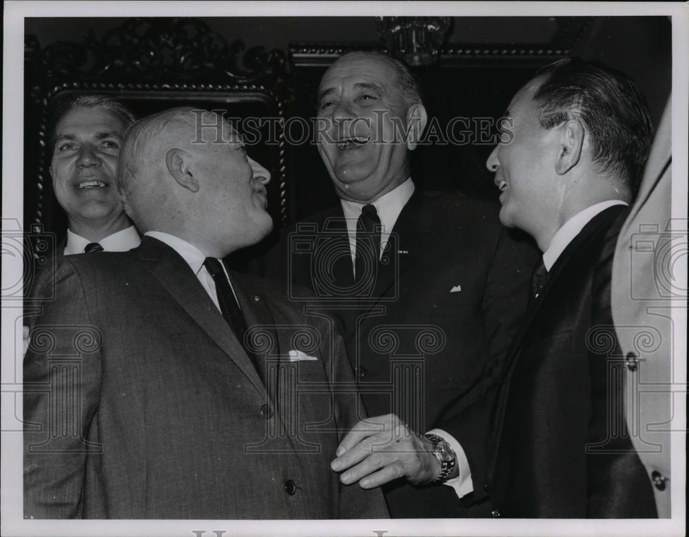 1966 Press Photo Time for A Carrot - cvb10528 - Historic Images