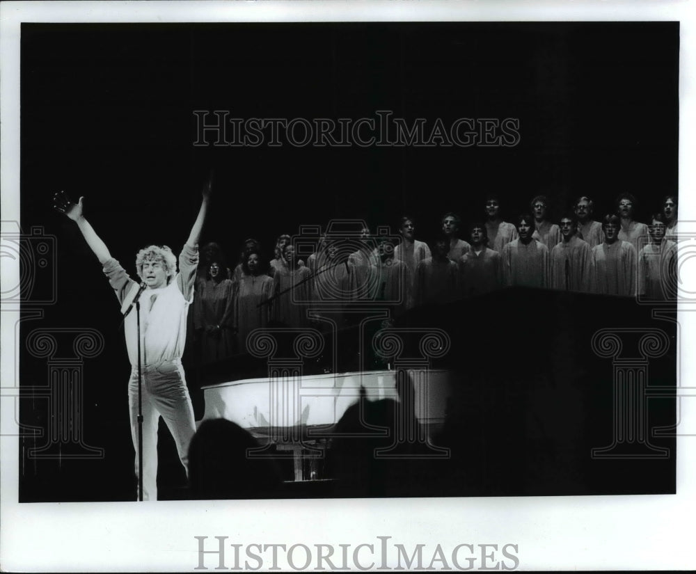 1984 Press Photo Barry Manilow. - cvb10590 - Historic Images