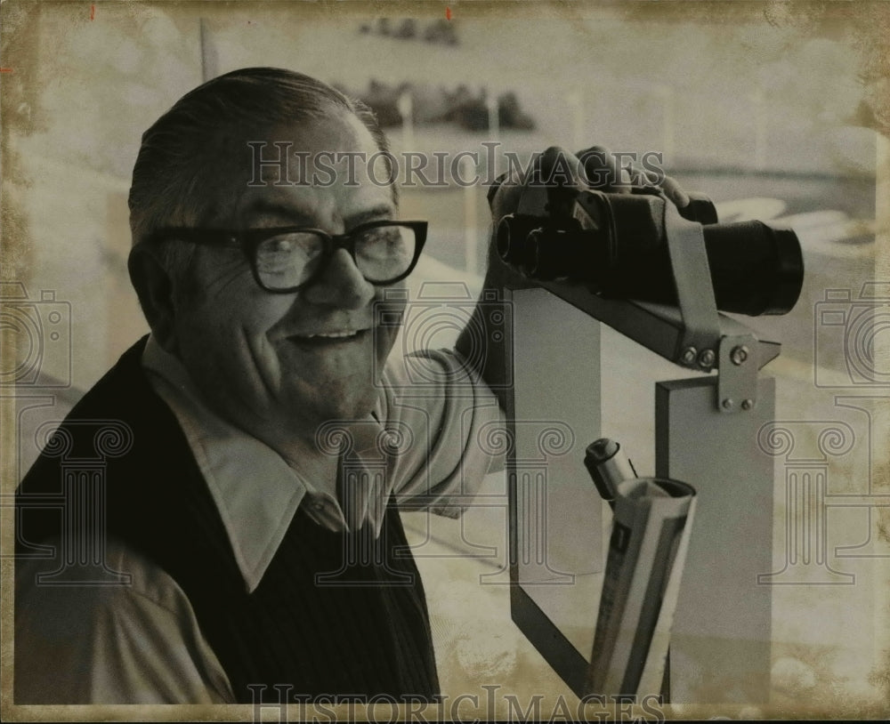 1976, Roy Shudt, Race Track Announcer - cvb10669 - Historic Images