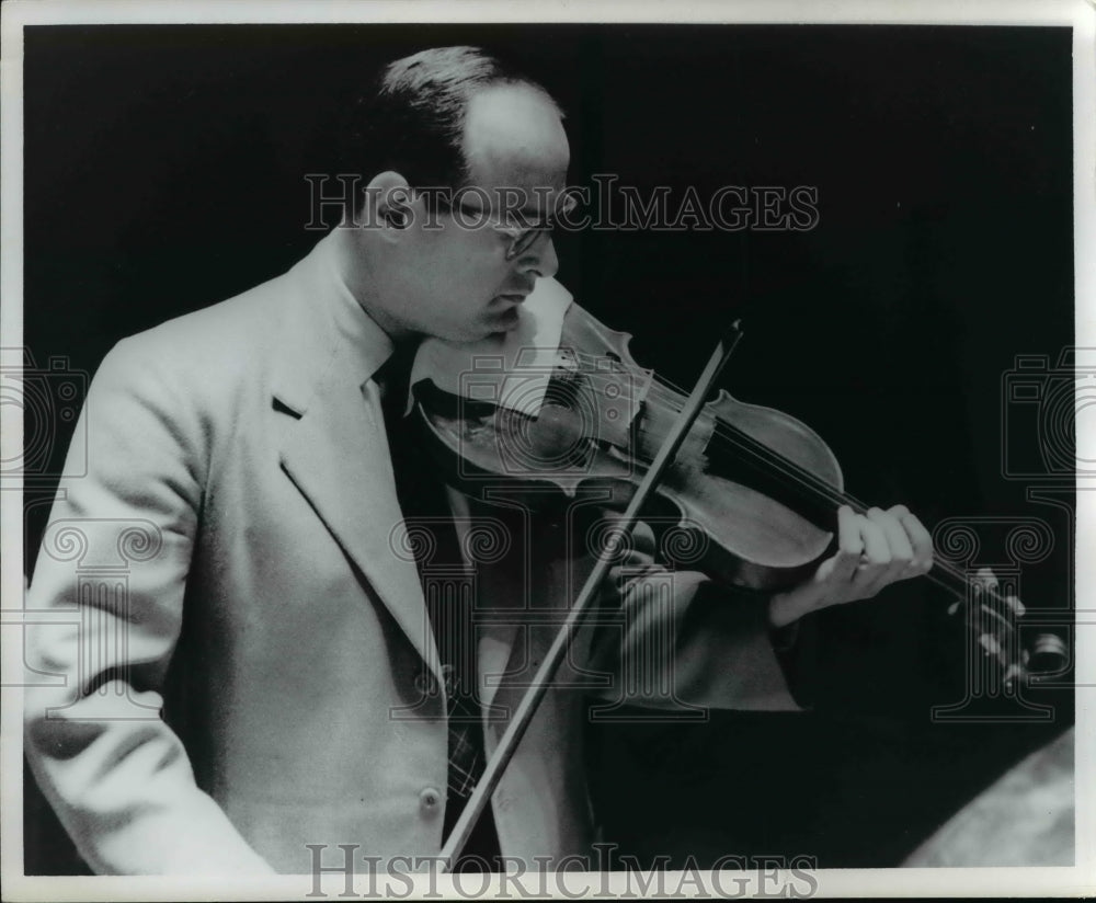 1972 Press Photo Abraham Skenick - cvb10688 - Historic Images